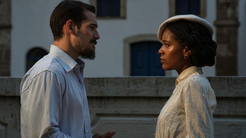 Mirinho (Nicolas Prattes) e Alika/Lúcia Duda Santos em cena da novela 'A Nobreza do Amor'