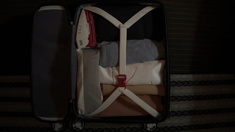 Ferro de passar roupa não está entre os itens proibidos em viagens aéreas — Foto: Divulgação/BLACK+DECKER