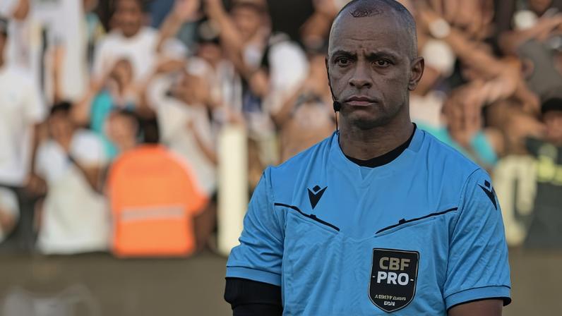 Wilton Pereira Sampaio na abertura da Copa do Mundo