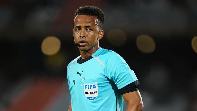 Omar Artan, árbitro da Somália, está escalado para a Copa do Mundo