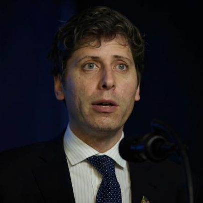 Dona do ChatGPT contrata ex-assessor de Trump antes de estreia na bolsa