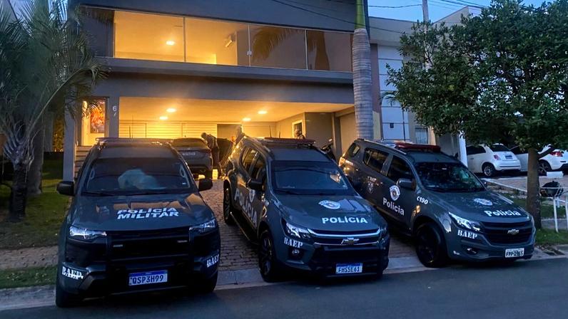 Ex-estagiário do MP de SP e ex-policial sob suspeita de infiltração do PCC
