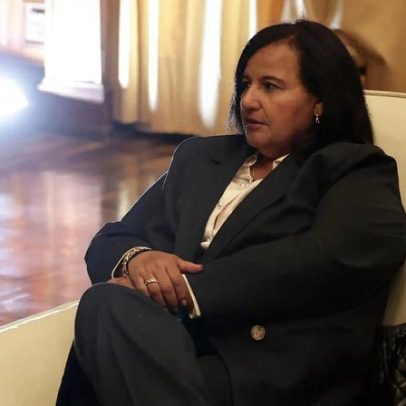 Opositora volta à Venezuela após convite dos EUA