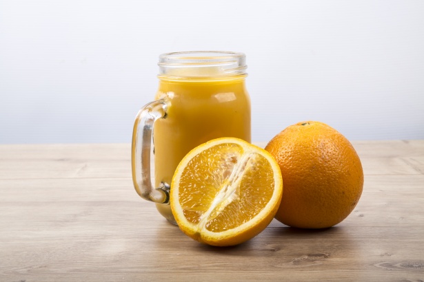 Tarifa de 25% nos EUA pode atingir aço, suco e máquinas