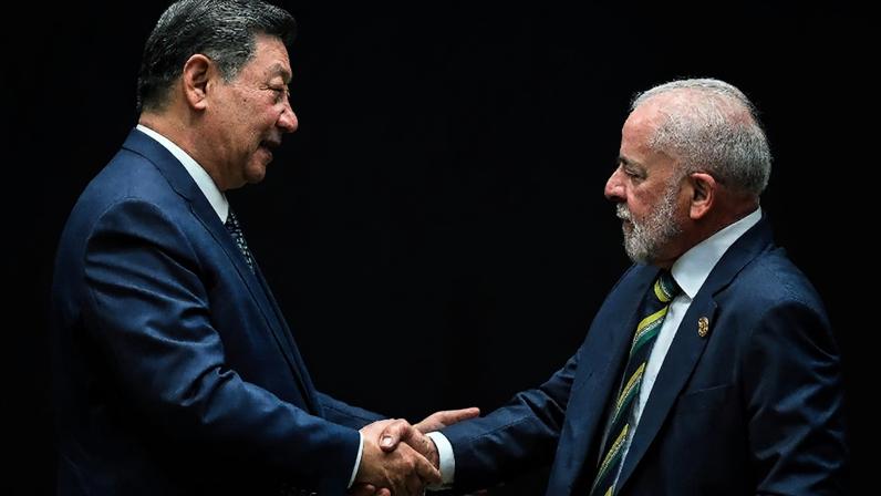 Arquivo - Os presidentes da China e do Brasil, Xi Jinping e Lula, durante fórum em Pequim