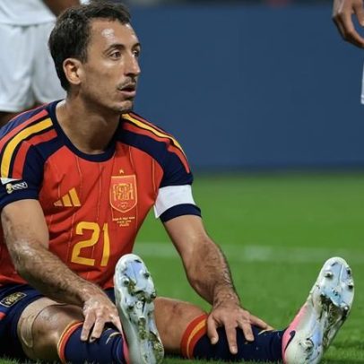 Arnaldo diz que Espanha sofrerá na Copa e é a favorita menos atrativa