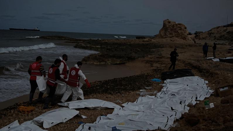 1 de 1 libia corpos costa - Foto: Divulgação/Cruz Vermelha