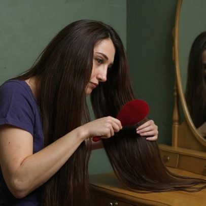 Com que frequência escovar o cabelo? Guia de cuidados