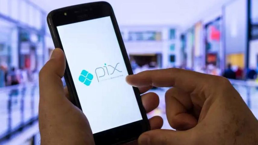 Desde lançamento do Pix, mercado financeiro brasileiro total cresceu 10% e total de cartões emitidos aumentou 47,5%