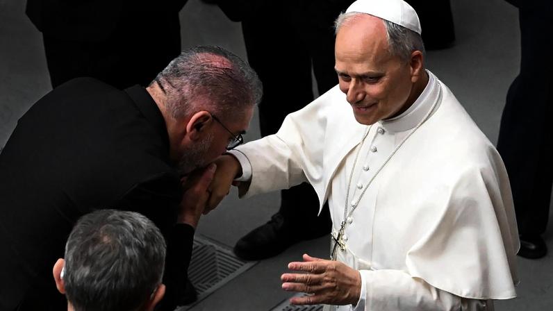 Leão XIV em encontro com o clero da diocese de Roma, em junho de 2025: discursos e mensagens são de encorajamento. (Foto: Maurizio Brambatti/EFE/EPA)