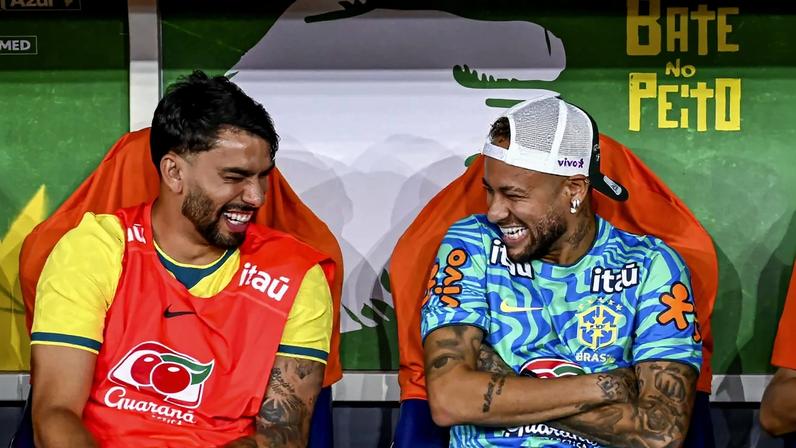 Foto colorida de Neymar e Paquetá - Metrópoles
