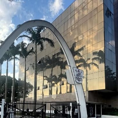 Corinthians envia 500 cartões a dono de empresa investigada pelo MP