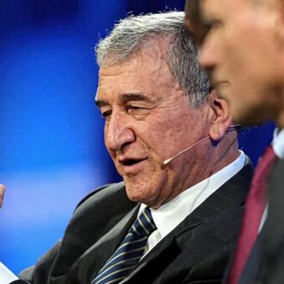 Sedação de Carlos Alberto Parreira é reduzida, diz boletim