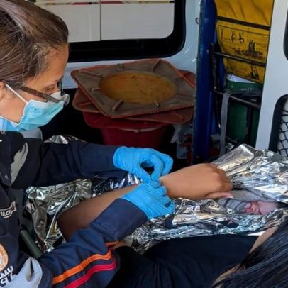 Bebê nasce dentro de carro de aplicativo no Eixo Monumental