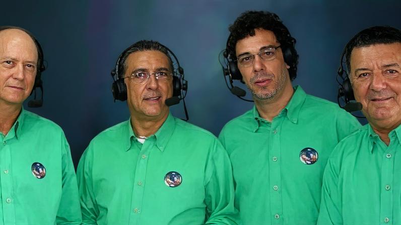 Paulo Roberto Falcão, Galvão Bueno, Walter Casagrande Jr. e Arnaldo Cézar Coelho, durante transmissão da TV Globo