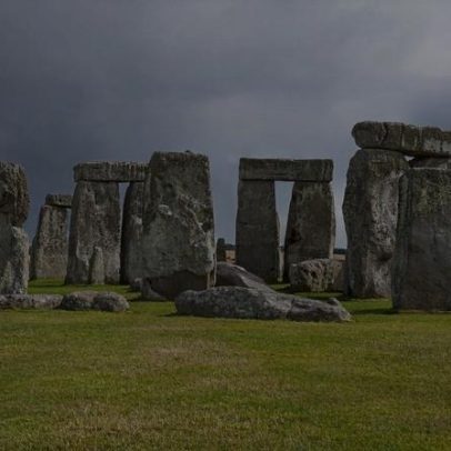 Como pedra de Stonehenge percorreu 700 km sem ajuda da natureza