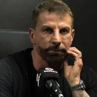 Vasco busca definir treinador e reforços enquanto Pedrinho está afastado