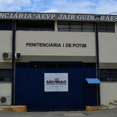 Dois detentos morrem em penitenciária de SP após preso fazer refém