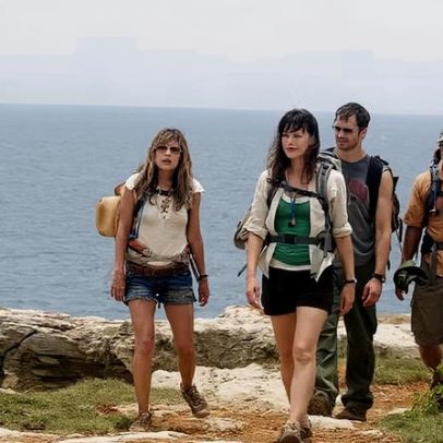 Quem são os assassinos em A Trilha? Final explicado do filme da Netflix