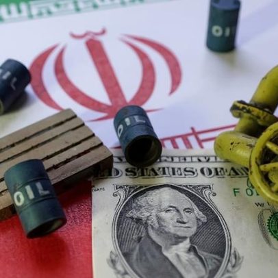 Petróleo recua e volta a preços de antes da guerra