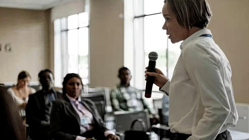 Líderes devem saber se comunicar