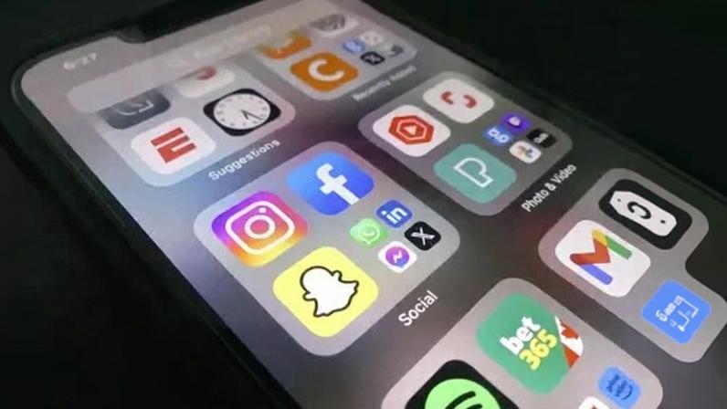 O PapoLegal é uma rede social totalmente criada no Brasil.