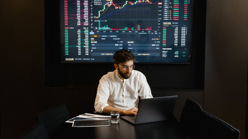 Manhã no mercado: Em dia de ‘payroll’, Brasil volta do feriado e pode ensaiar recuperação — Foto: Pexels
