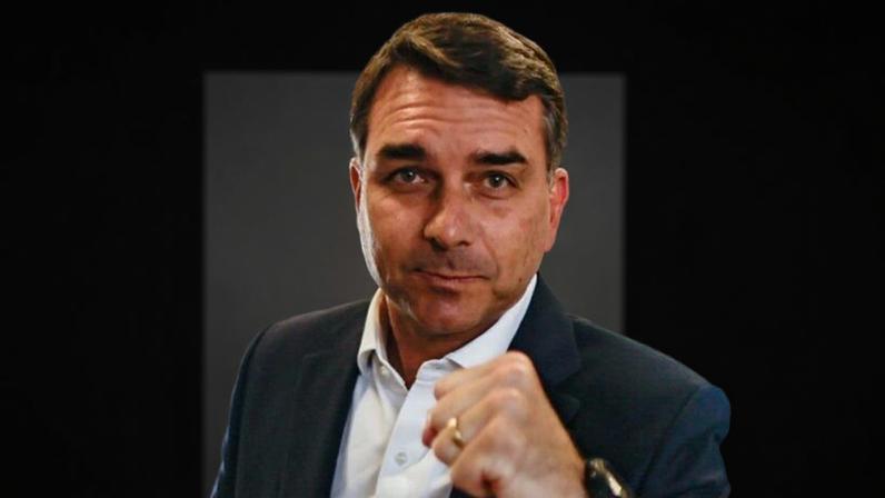 Na imagem, o senador e pré-candidato à Presidência, Flávio Bolsonaro (PL-RJ)
