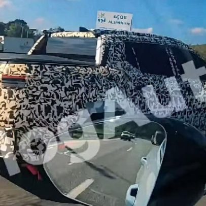 Picape baseada no Toyota Corolla aparece em testes pela primeira vez