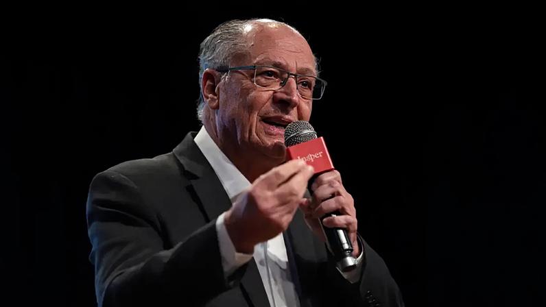 Etanol na gasolina sobe para 32% nesta quarta-feira