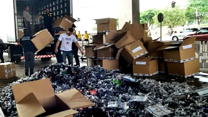 Indústria quer que o próximo governo priorize o combate à pirataria e ao mercado ilegal. (Foto: Marcelo Casal Jr./Agência Brasil)