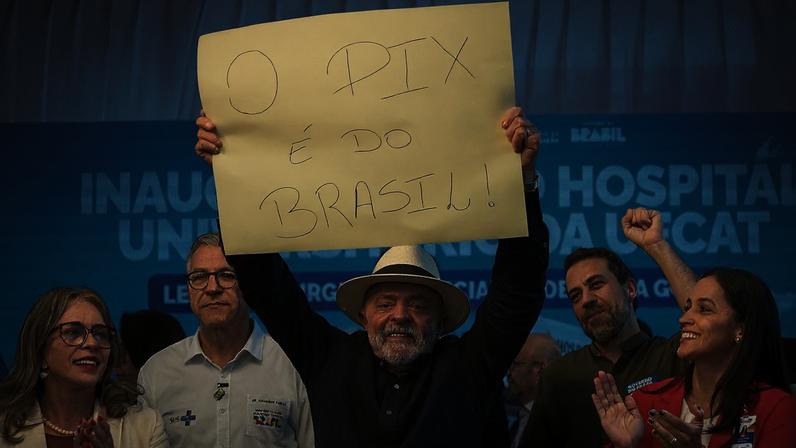 Lula usa defesa do Pix contra improvável ameaça à tecnologia por parte dos EUA. (Foto: Ricardo Stuckert / PR)