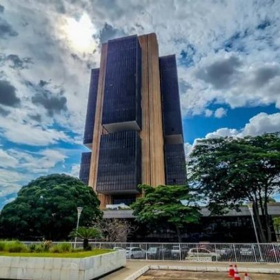 Copom deixa chance de cortes, mas inflação impõe cautela
