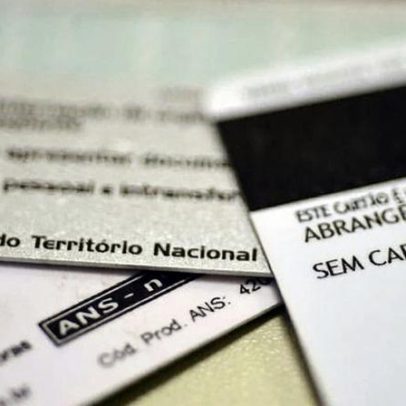 Projeto permite deduzir cobrança médica de dependente falecido no IRPF