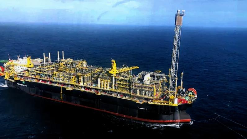 Plataforma da Petrobras no campo de Búzios, pré-sal da Bacia de Santos — Foto: Divulgação/Petrobras