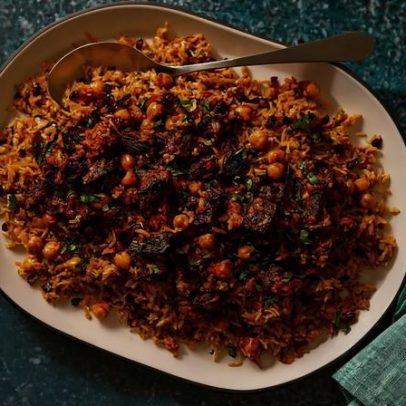Beef Plov com Grão-de-Bico: prato tradicional