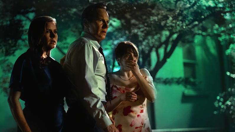 A família de um casal de advogados é atormentada por um antigo cliente — Foto: Reprodução/The Movie Database
