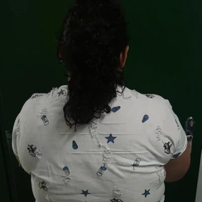 Mulher de 37 anos é presa por fingir ter 12 e ser adotada pela família