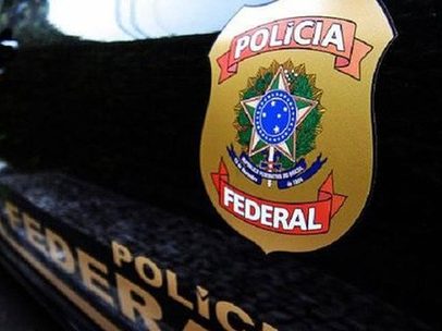 PF apreende US$55 mil e €33,5 mil ligados a líder do governo no Senado