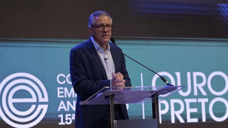 Ministro da Saúde, Alexandre Padilha, informou que a previsão é que início das obras ocorra no próximo ano