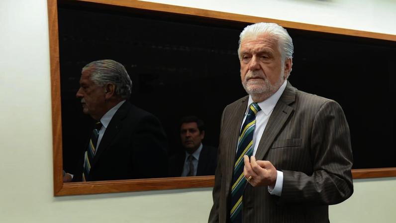 Defesa de Jaques Wagner acionou STF contra operação de busca e apreensão em sua residência