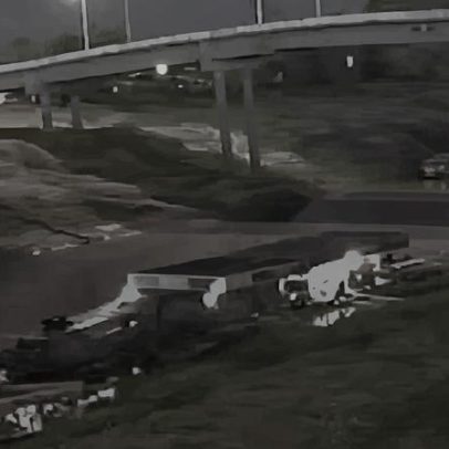 Vídeo mostra o momento do desabamento de ponte inaugurada em 2023 no AC