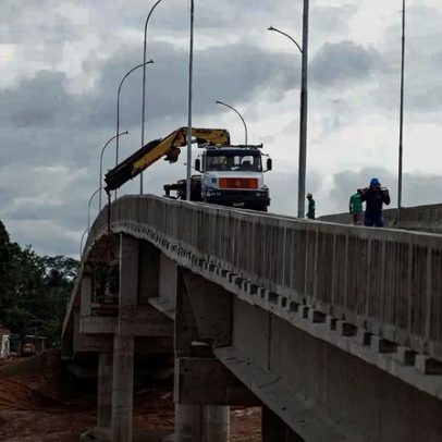 Ponte de R$ 36 milhões desabou no Acre e autoridades investigam