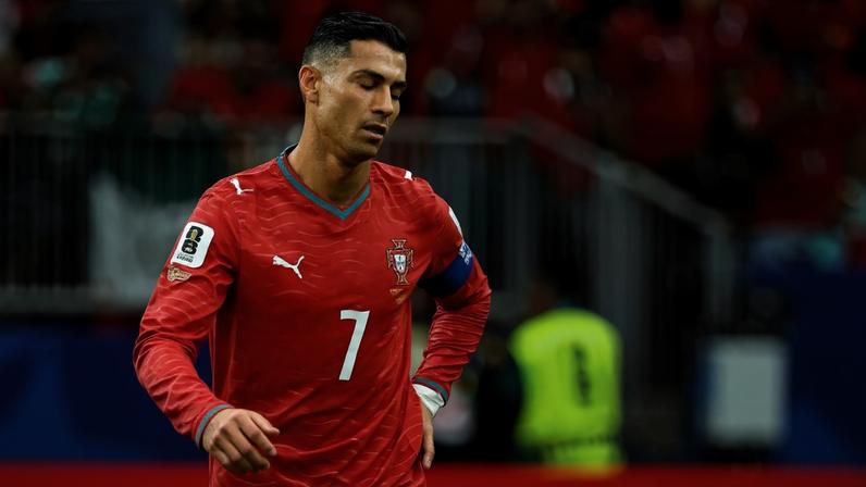 Atuação de Cristiano Ronaldo decepciona e web reage com memes