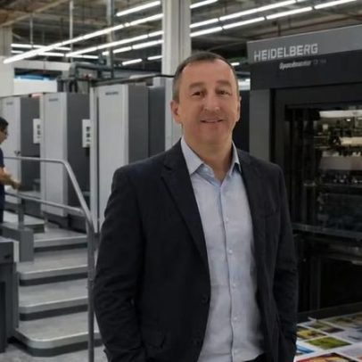 Empreendedor aposta em tecnologia para inovar gráfica da família