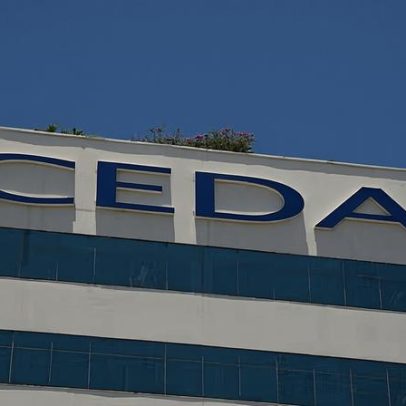 Correção: Mendonça manda retirar posts ligando Flávio a milícias e PT a facções