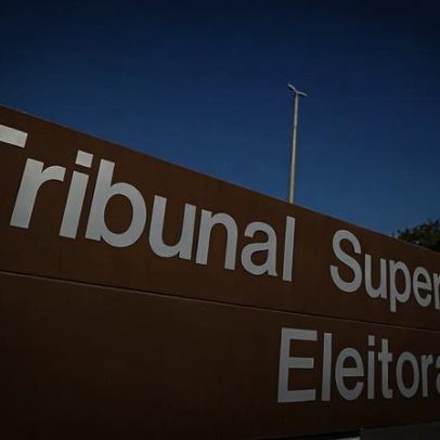 TSE ordena retirada de posts que associam Flávio Bolsonaro a crime organizado