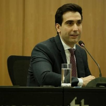 Economista aponta perspectiva ruim para 2027, deserto de estadistas