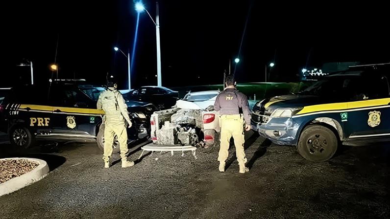 Polícia apreende 800 kg de dinamite transportados irregularmente na Bahia
