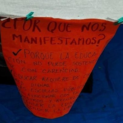 México: "Não vai ter Copa" contrasta com febre das figurinhas